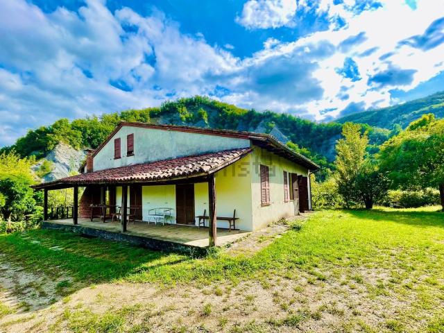 Casa in vendita a Cascina Balzago, Bobbio