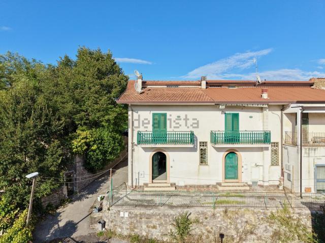 Casa in vendita a Ceccano, Frosinone