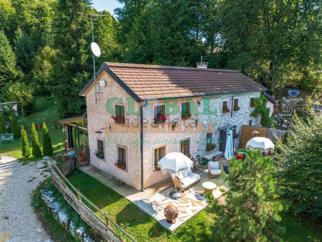 Casa in vendita a Lusiana Conco, Conco