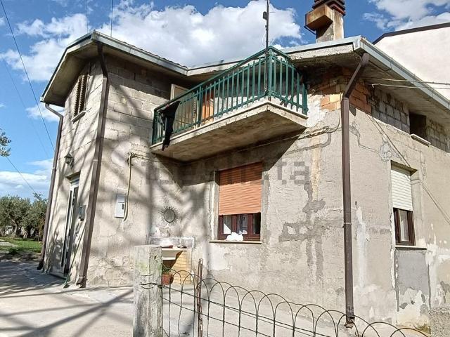 Casa in vendita a Altino, Abruzzo