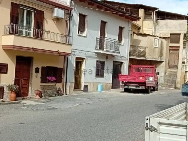 Casa in vendita a Calabria, Vibo Valentia