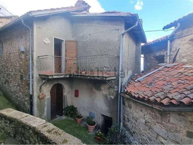 Casa in vendita a Unione Comuni Garfagnana, Castelnuovo Di Garfagnana