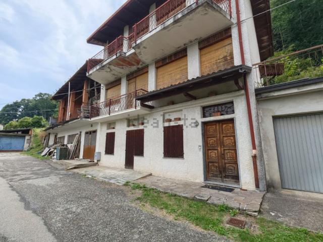 Casa in vendita a Valdilana, Piemonte