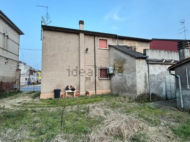 Casa in vendita a Sanguinetto, Veneto