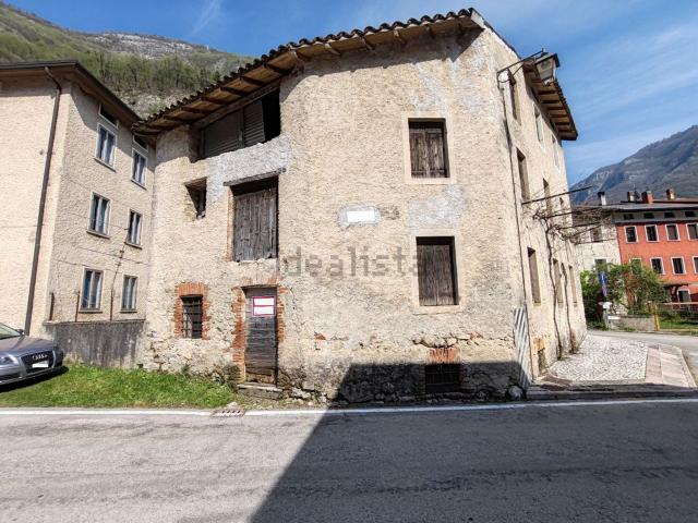 Casa in vendita a Pedescala, Veneto