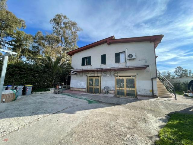 Casa in vendita a Lido di Latina, Latina