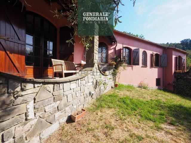 Casa in vendita a Calice Al Cornoviglio, Liguria