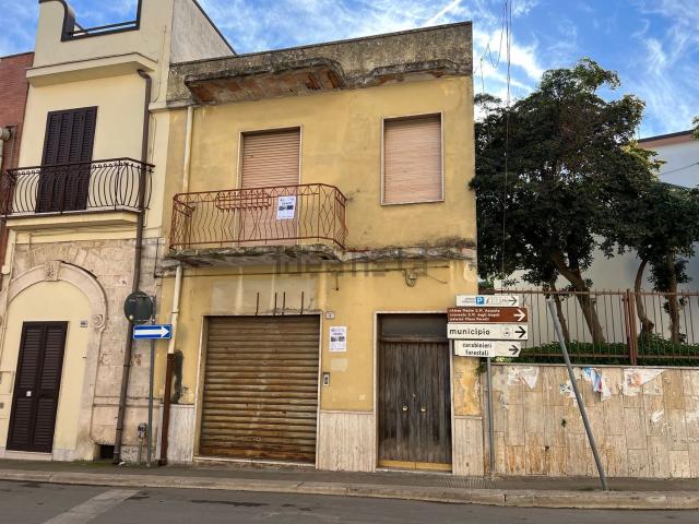 Casa in vendita a Puglia, Bari