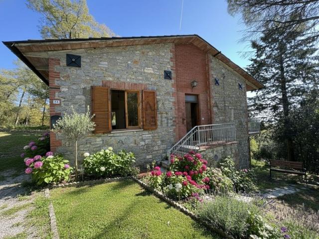 Casa in vendita a Tuoro Sul Trasimeno, Umbria