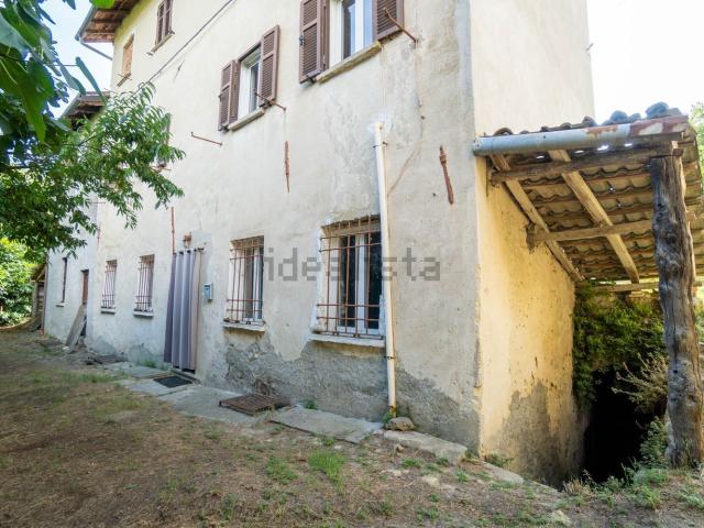 Casa in vendita a Piemonte, Alessandria