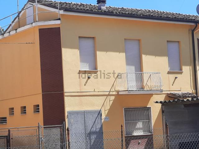 Casa in vendita a Pianura Reggiana, Re