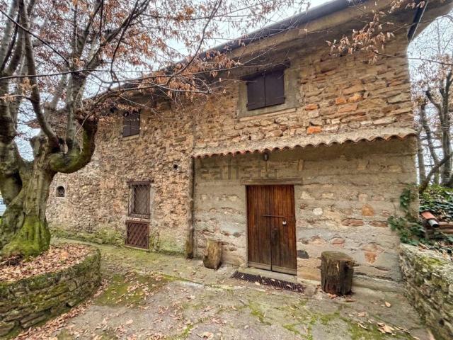 Casa in vendita a Comunità montana del Sebino bresciano, Monticelli Brusati