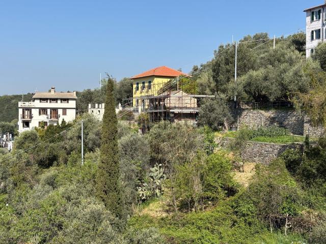 Casa in vendita a Levante, Serra Riccò