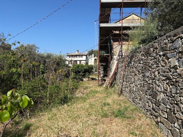 Casa in vendita a Levante, Serra Riccò