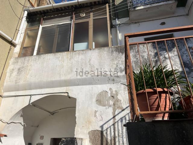 Casa in vendita a Salerno, Campania