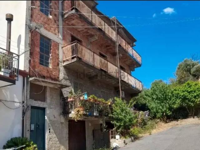 Casa in vendita a Calabria, Cosenza