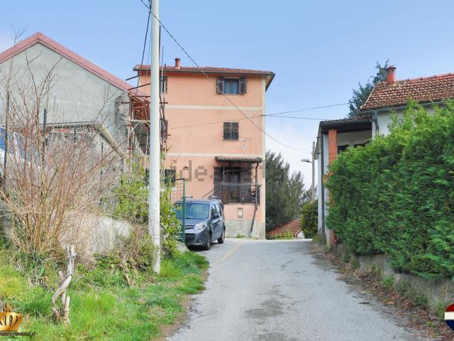 Casa in vendita a Mignanego, Liguria
