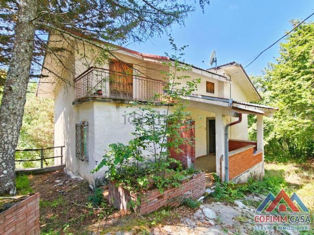 Casa in vendita a Campoli Appennino, Lazio