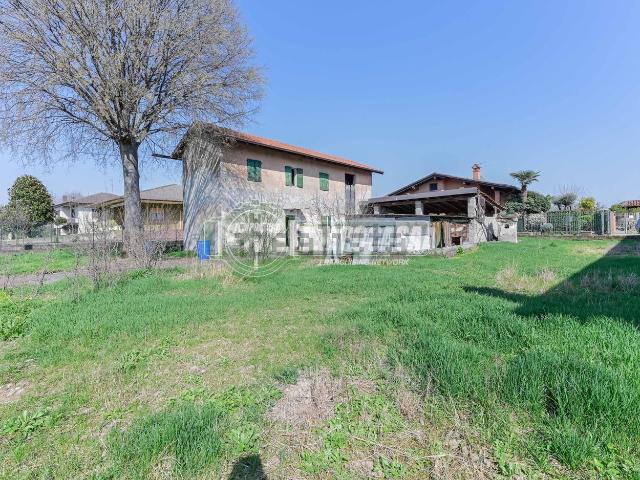 Casa in vendita a Grassobbio, Lombardia