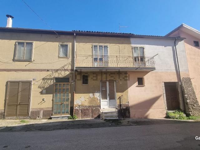 Casa in vendita a Forino, Campania