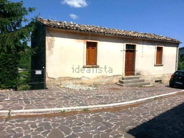 Casa in vendita a Serramonacesca, Abruzzo