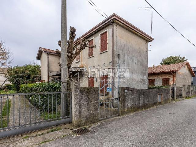 Casa in vendita a Marcon, Veneto