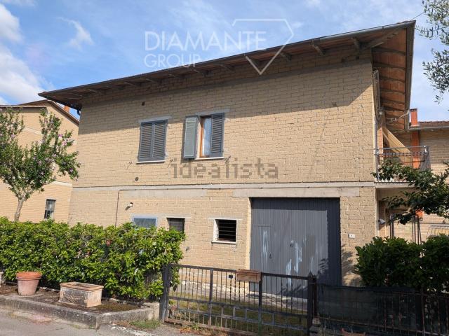 Casa in vendita a Abbadia Di Montepulciano, Toscana
