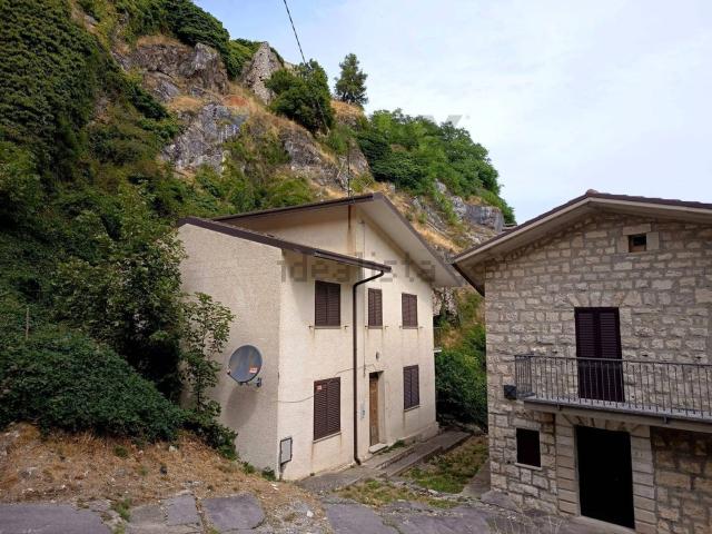 Casa in vendita a Fonticelle, Montenerodomo