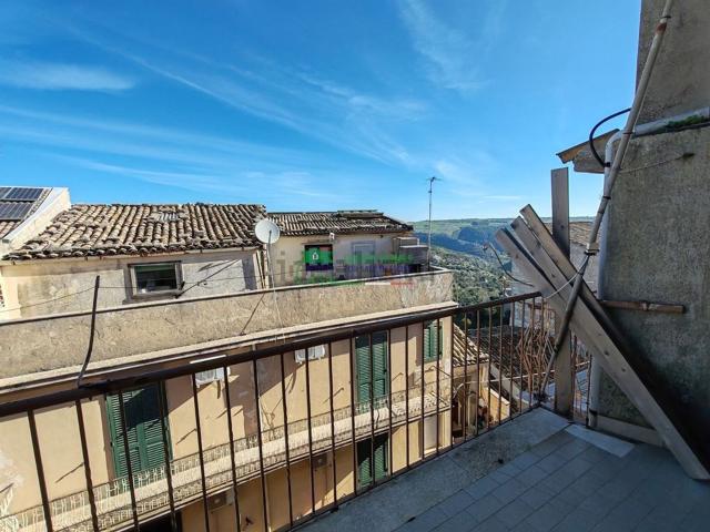 Casa in vendita a Ragusa Ibla, Ragusa