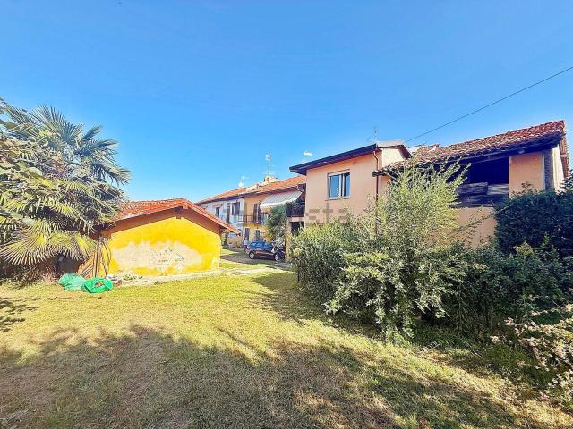 Casa in vendita a Montelungo, Cadrezzate