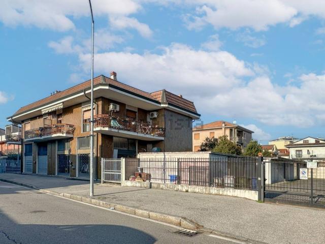 Casa in vendita a Moncucco, Brugherio