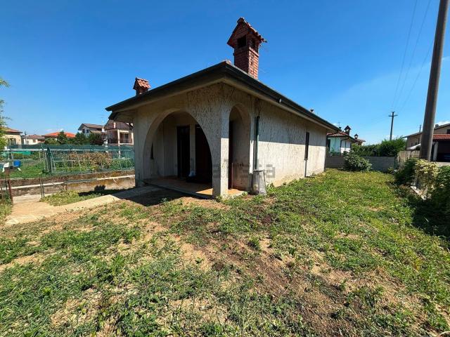 Casa in vendita a Vertemate Con Minoprio, Lombardia