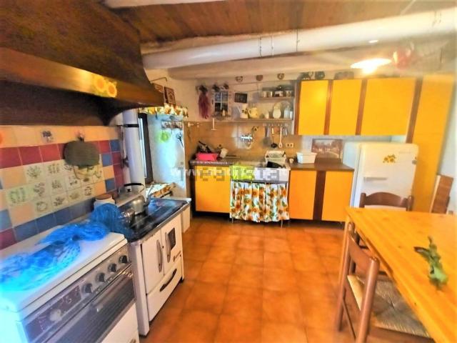 Casa in vendita a Comunità Montana della Valle Brembana, Blello