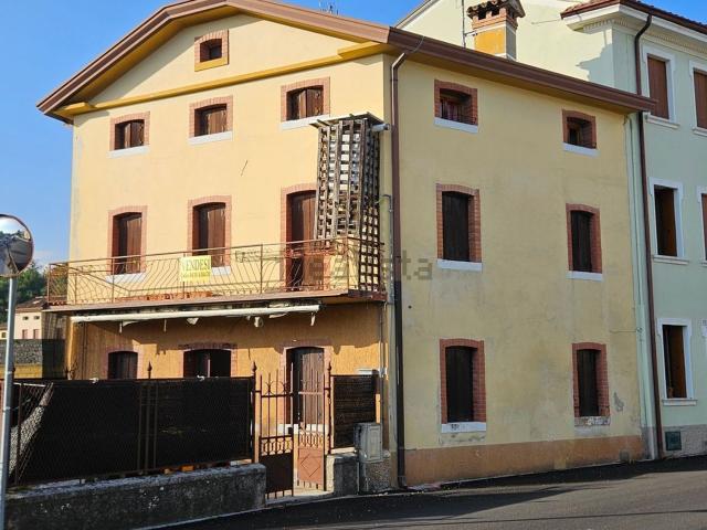 Casa in vendita a Godega Sant'urbano, Veneto