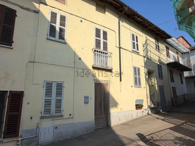 Casa in vendita a Piemonte, Asti