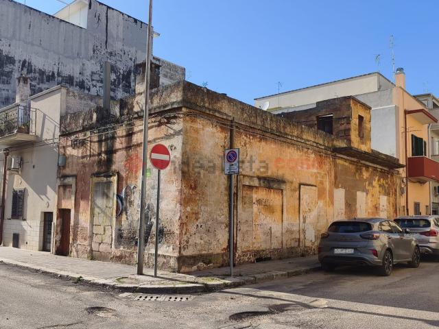 Casa in vendita a Grottaglie, Taranto
