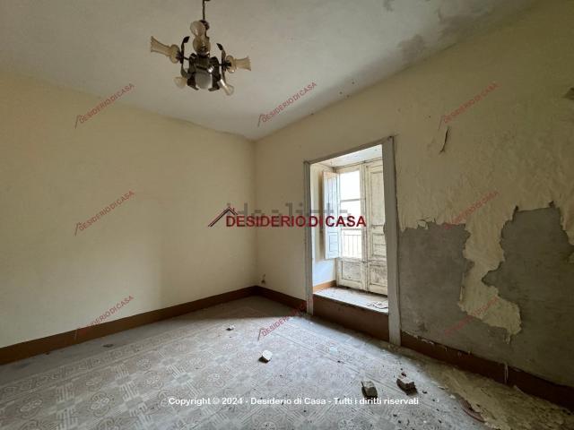 Casa in vendita a Gratteri, Sicilia