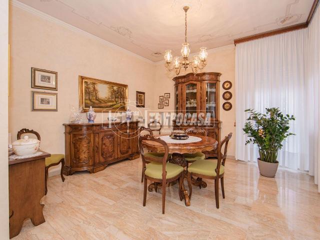Casa in vendita a Sannazzaro De' Burgondi, Lombardia