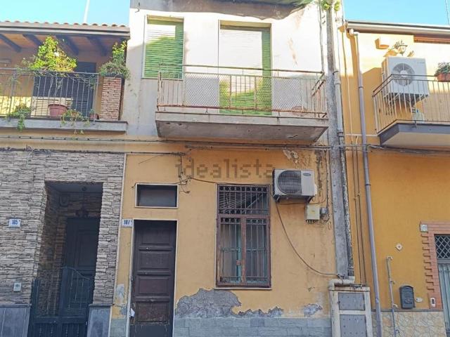 Casa in vendita a Barriera, Catania
