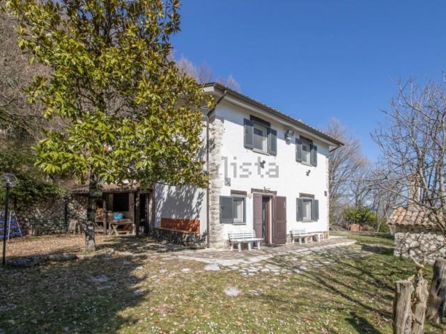 Casa in vendita a Rieti, Lazio