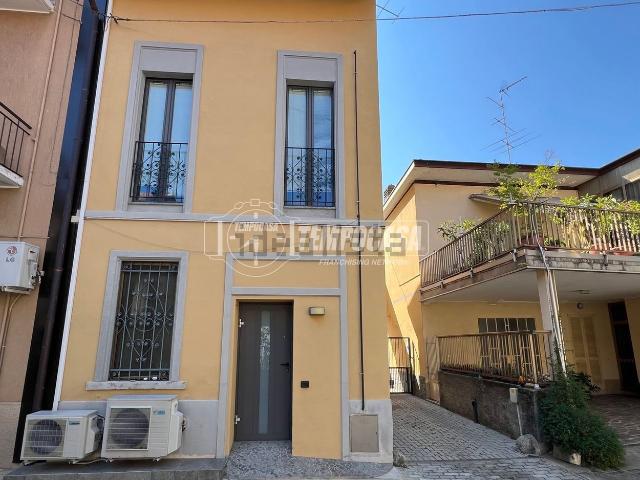 Casa in vendita a Sant'Antonino Ticino, Lonate Pozzolo