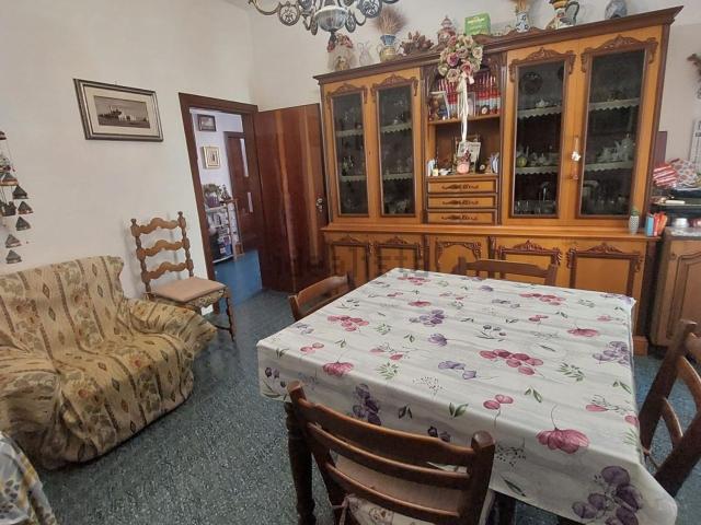 Casa in vendita a Cecina, Toscana