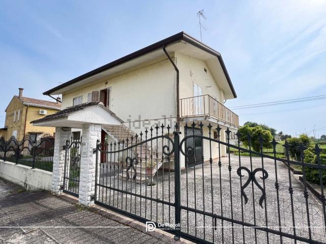 Casa in vendita a Eraclea, Veneto