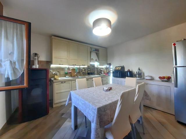 Casa in vendita a Castel San Giovanni, Reggio Emilia