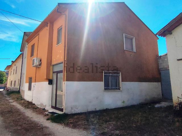 Casa in vendita a Ari, Chieti