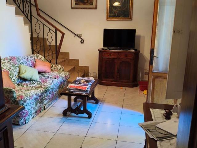 Casa in vendita a San Colombano, Scandicci
