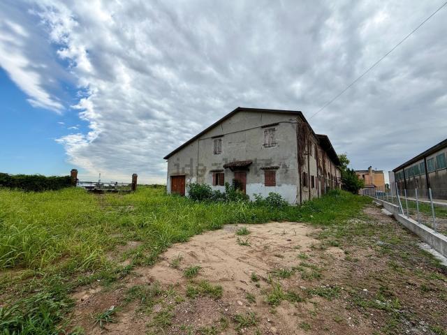 Casa in vendita a Bovolone, Veneto