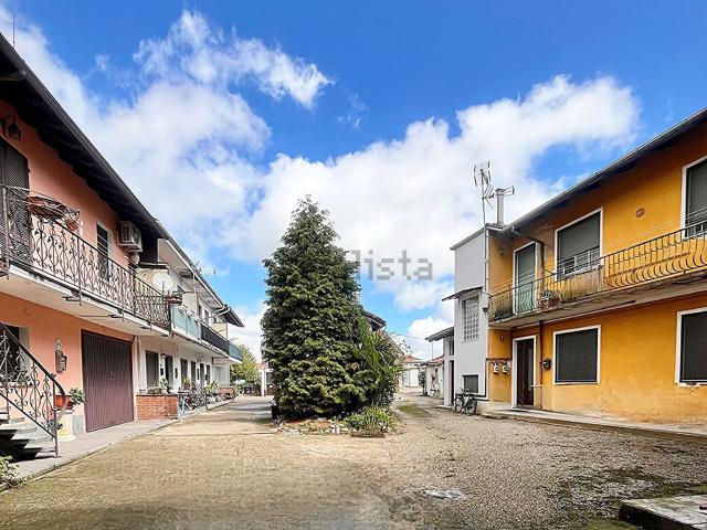 Casa in vendita a Palestro, Lombardia
