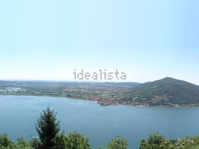 Casa in vendita a Predore, Lombardia