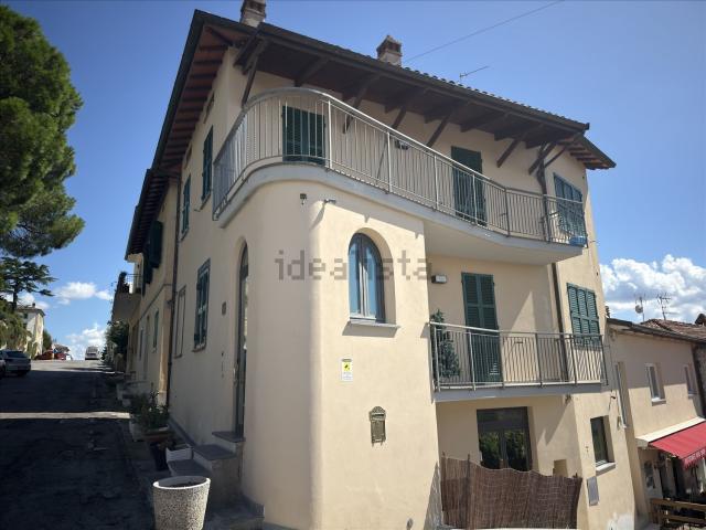 Casa in vendita a Castiglione del Lago